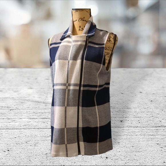 NWT chaps navy and white plaid vest jacket coat size L $30 OBO takes it - Picture 3 of 16